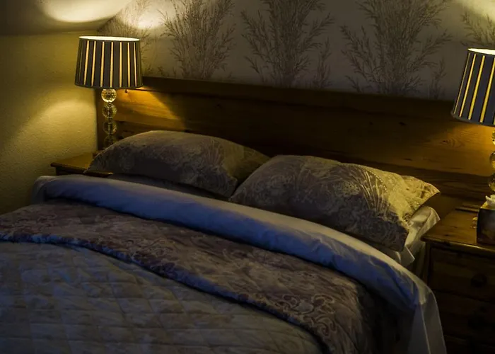 Lake View Guesthouse